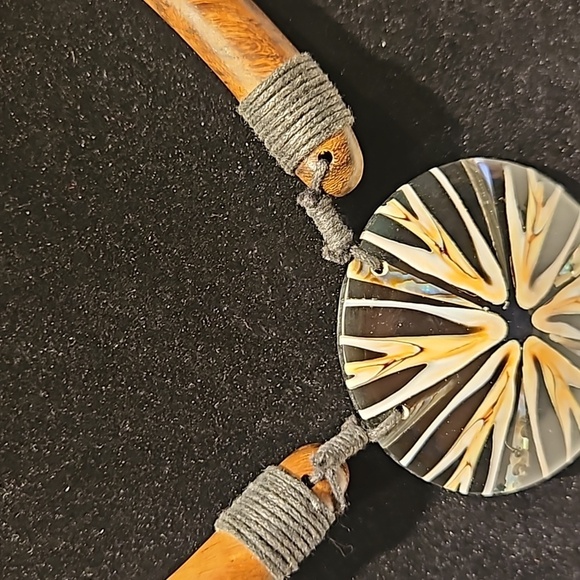 BOHO Wooden, Twine, Resin & Abalone 18" Necklace - Picture 5 of 6